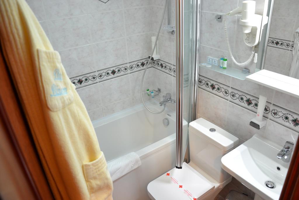 Hotel Dva Bisera Лагадин Екстериор снимка